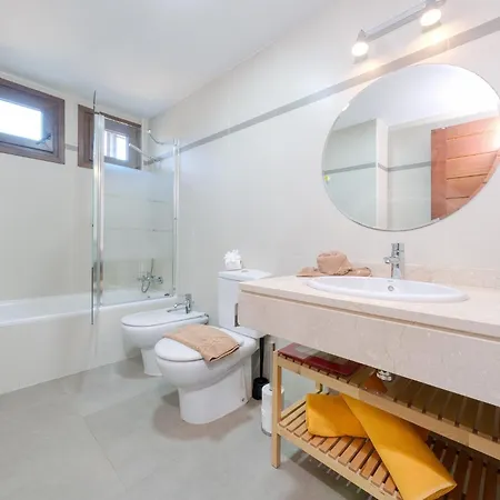 Casa vacanze Bella Vista - Shared Pool And Bbq By Lanzarote Vacation Homes Puerto Calero